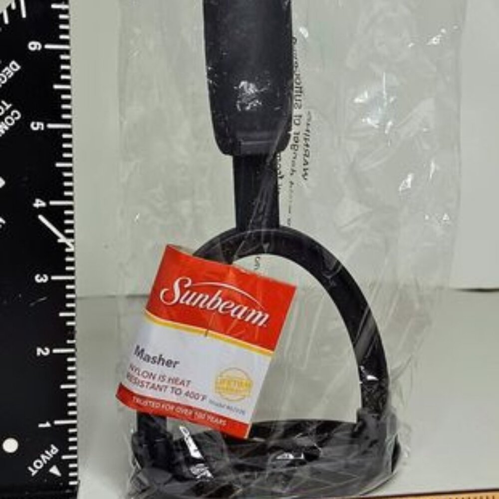SET of 2 NEW Sunbeam Heat resistance Nylon Masher